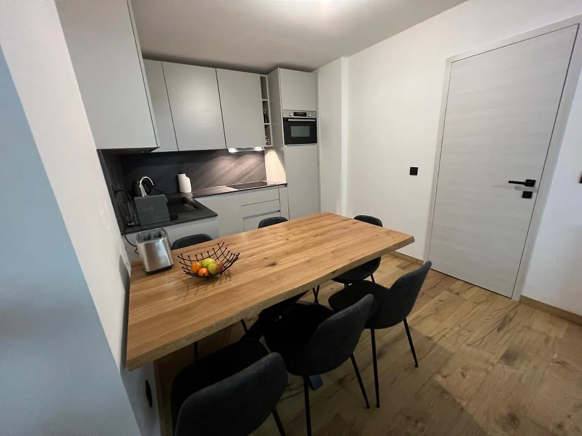 Apartment Residence De L'Ariondaz - Courchevel